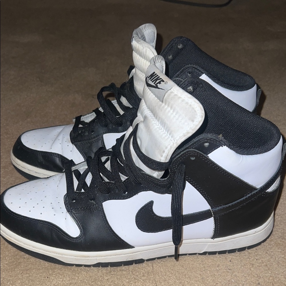 Nike Black and White Classic High-Tops